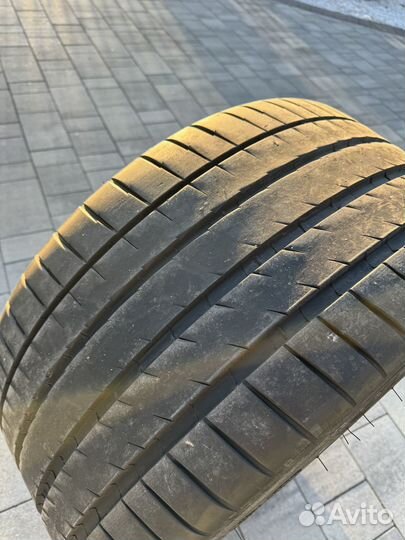 Michelin Pilot Sport 4 S 275/35 R22