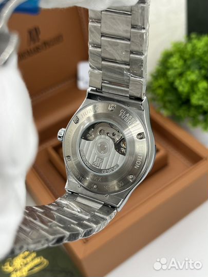 Часы металлические Hublot люкс