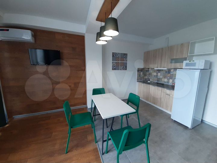 1-к. квартира, 56 м², 2/4 эт.