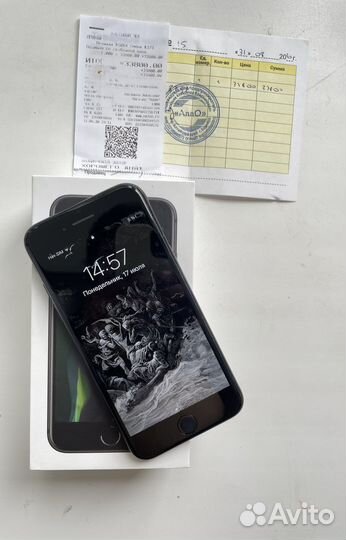 iPhone se 2020 64gb