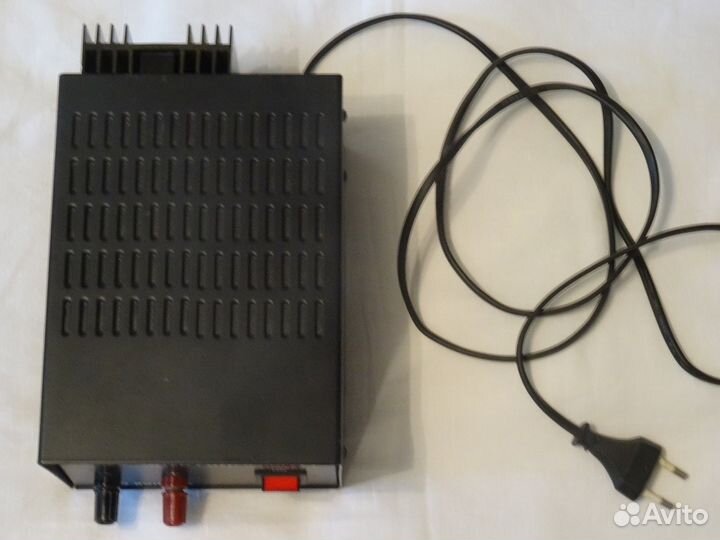 Источник питания постоянного тока 13.8V (5-7A)