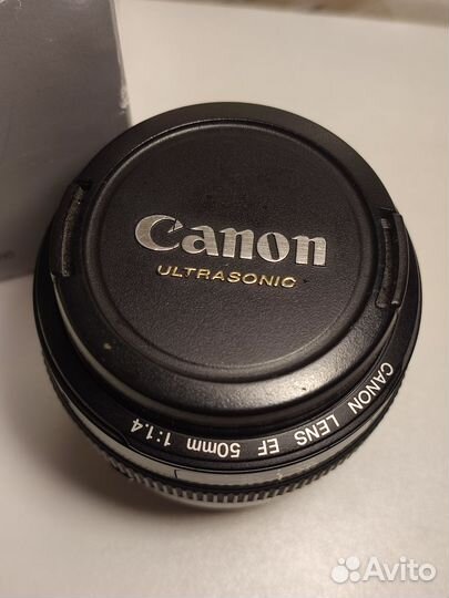 Объектив Canon EF 50mm f/1.4 USM