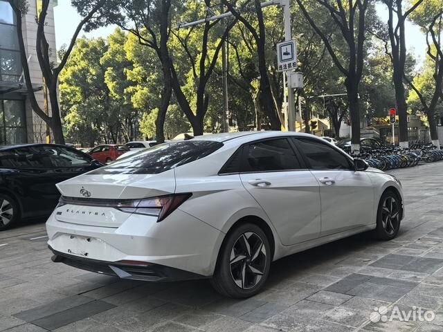 Hyundai Elantra 1.4 AT, 2021, 20 000 км