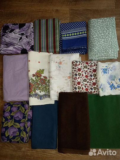 Отрезы тканей разные