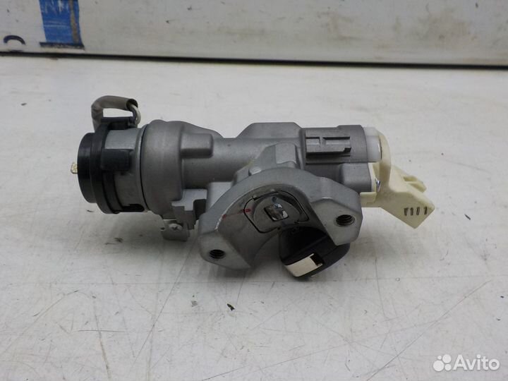 Замок зажигания на Kia Cerato