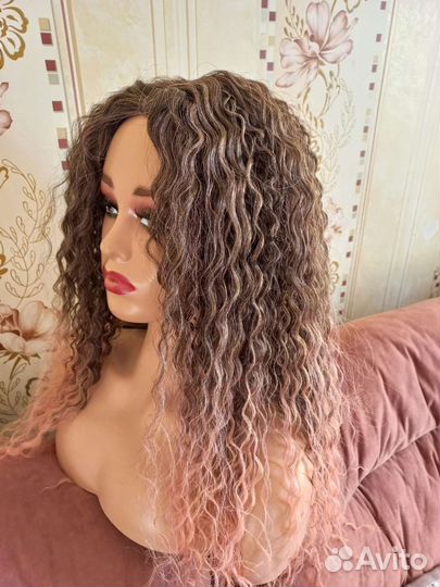 Парик женский