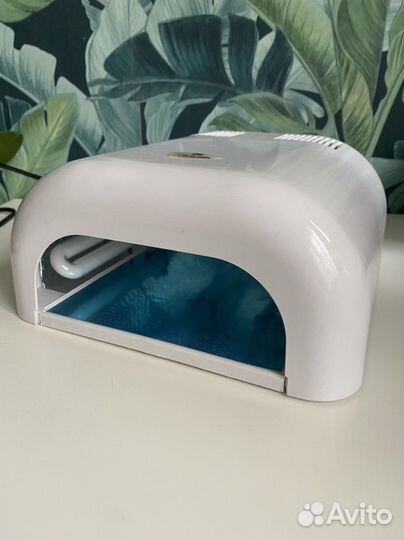 Уф лампа для ногтей