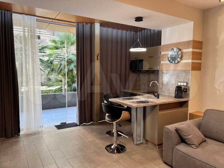 Апартаменты-студия, 30,3 м², 2/15 эт.