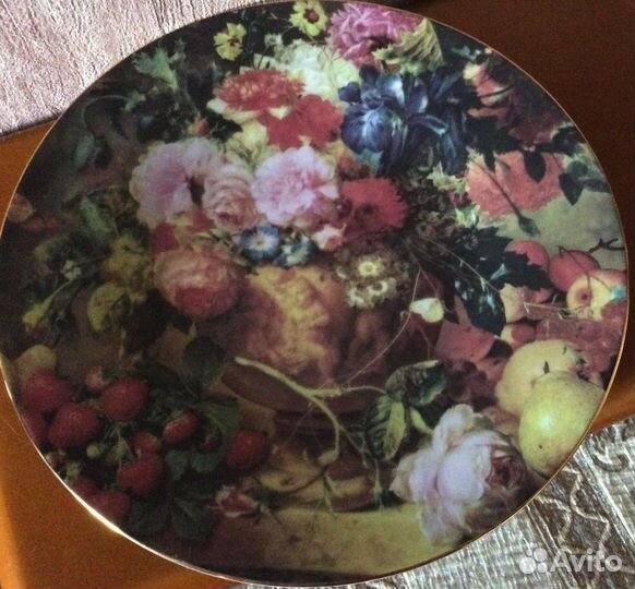 Настенная тарелка блюдо