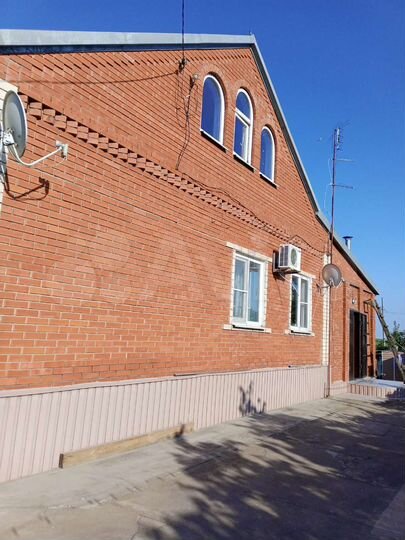 Дом 245,5 м² на участке 15 сот.