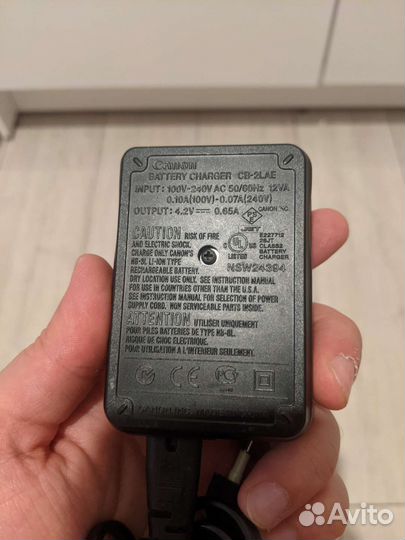 Зарядное устройство Canon