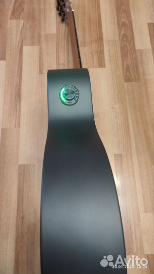 Гитара трансакустическая