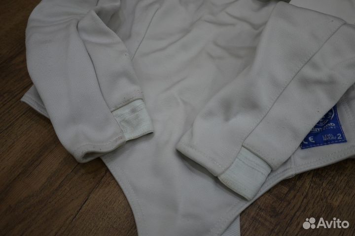 Фехтовальная куртка FIE uhlmann правая женская