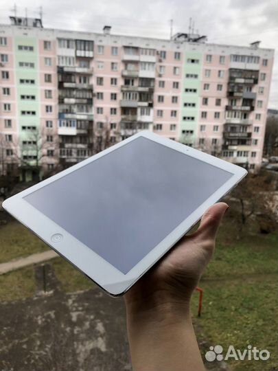 iPad Air 32гб sim/LTE