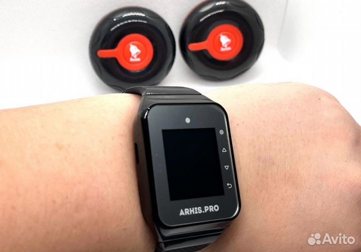 Кнопка вызова персонала и часы пейджер Популяр