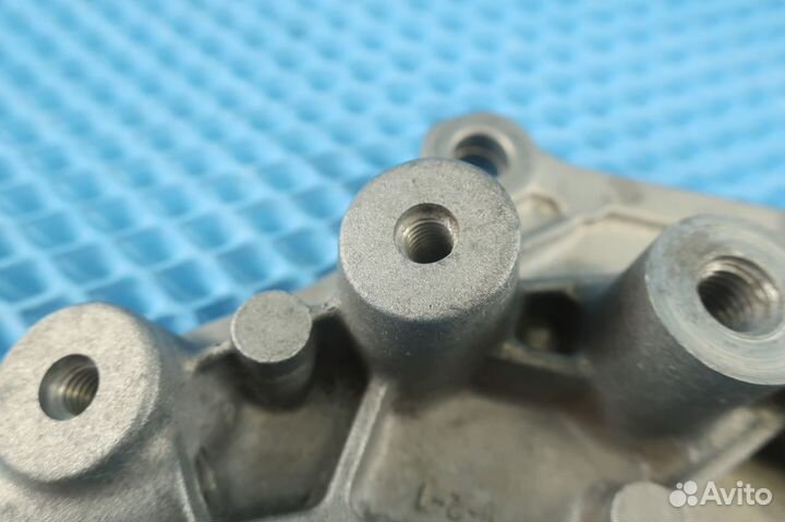 Кронштейн опоры двигателя Nissan Qashqai J11