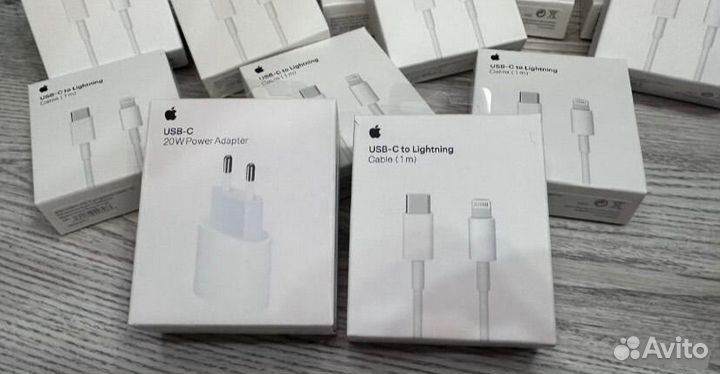 Зарядка на iPhone 20w(2 блока и кабель)