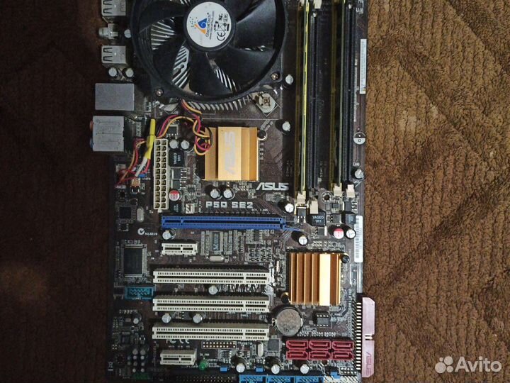 Материнская плата с процессором