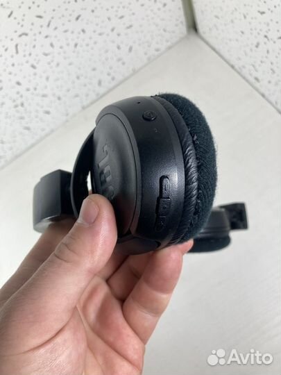 Беспроводные наушники JBL T450BT