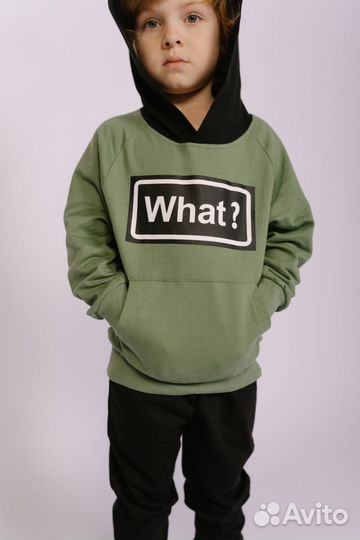 Спортивный костюм для мальчика 128 новый