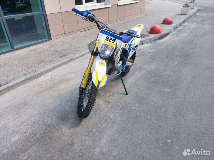 Питбайк motoland Кросс 125 TCX125 E PRO Sport