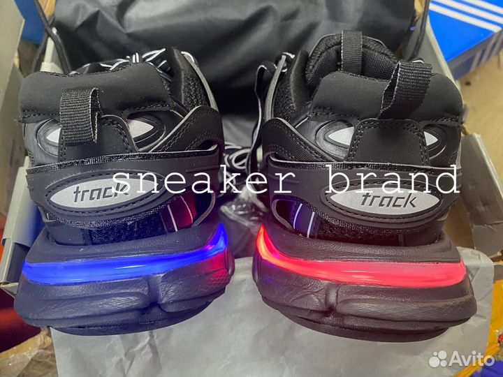 Balenciaga track 1 LED