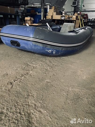 Лодка надувная моторная