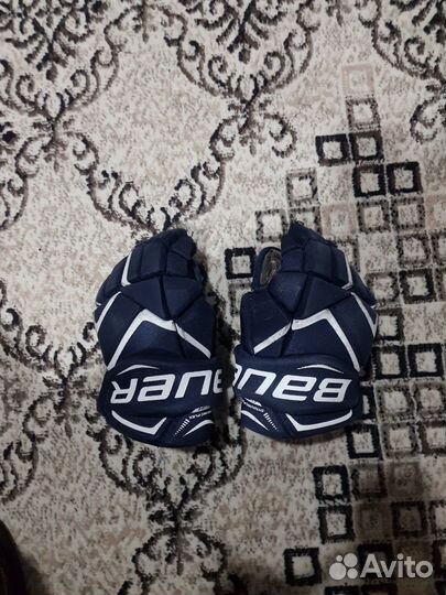 Краги хоккейные