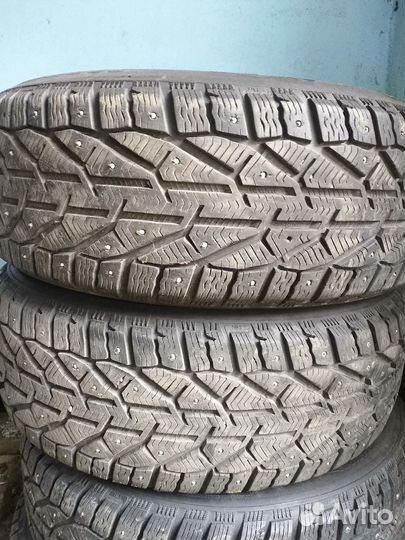 Kormoran SUV Stud 225/60 R17