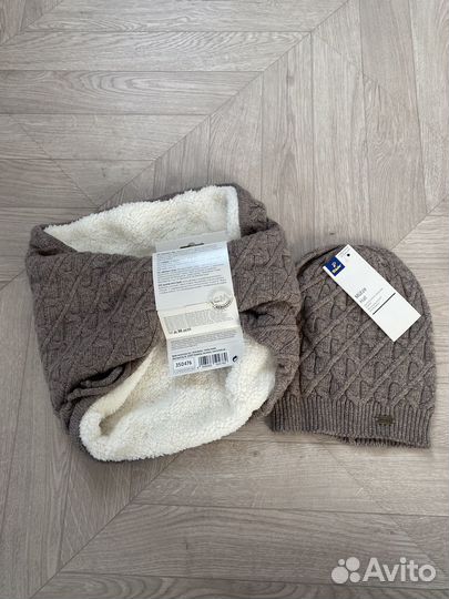 Шапка и снуд