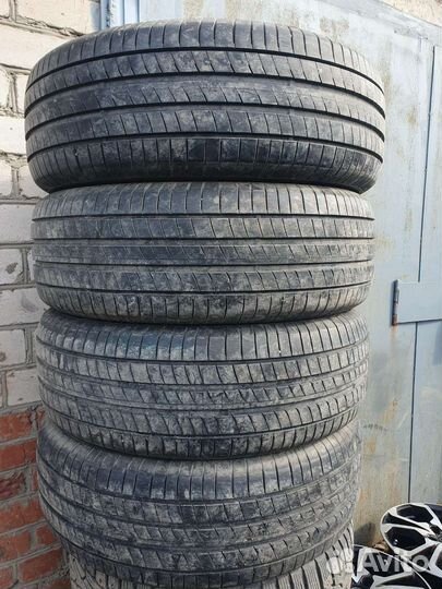 Nexen N'Fera RU5 SUV 215/60 R17 96H