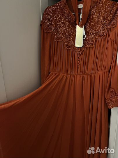 Вечернее платье