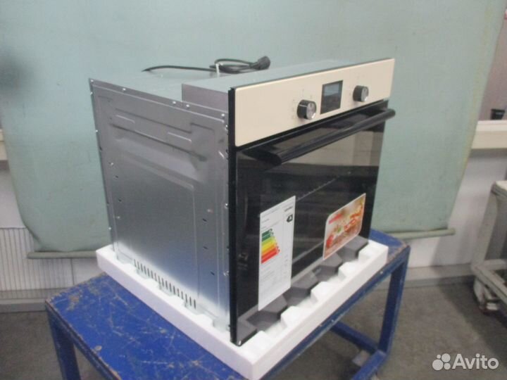 Духовой шкаф новый конвекция+ гриль