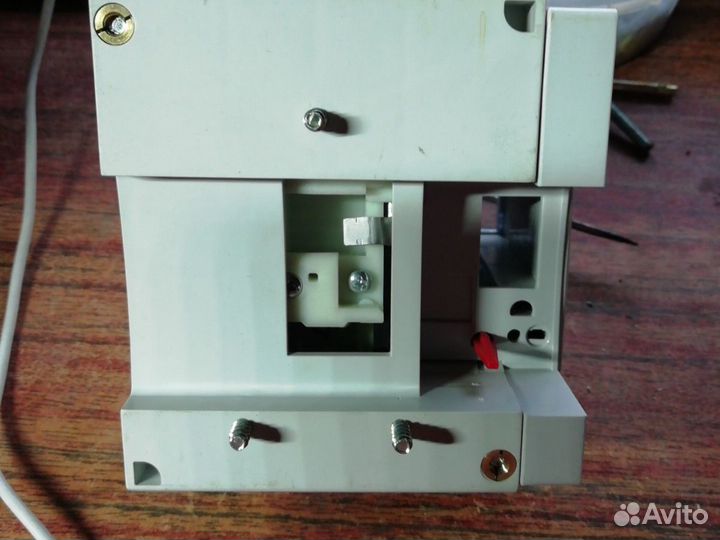 Электродвигательный привод legrand 421 061