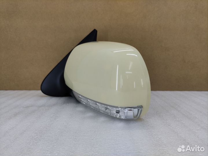 Новое зеркало левое (6 пин) Hyundai Santa Fe 2 CM