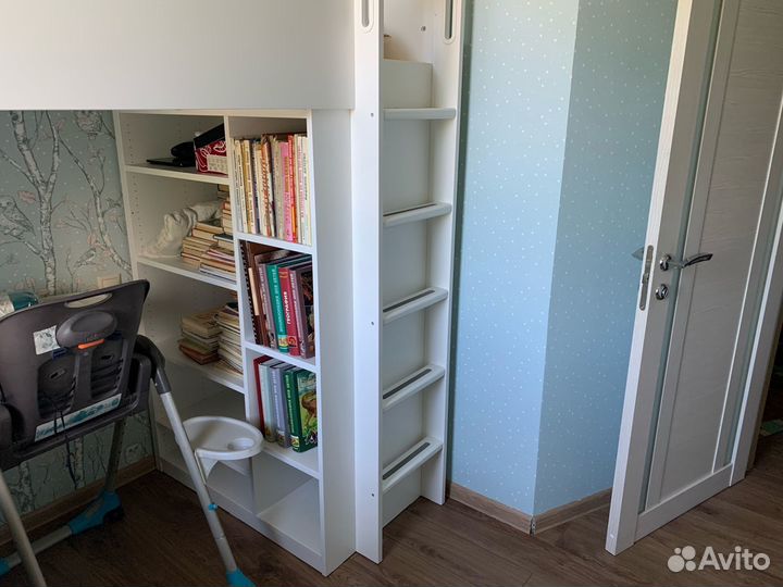 Двухъярусная кровать чердак со столом