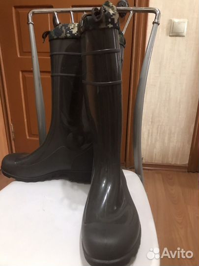 Резиновые сапоги 44 размер