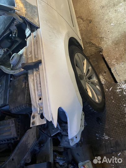 Левые крыло passat cc