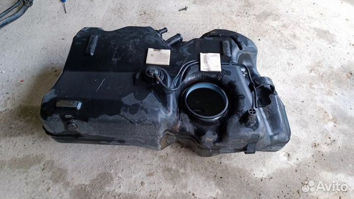 Бак топливный Mazda Demio DY3W DY5W