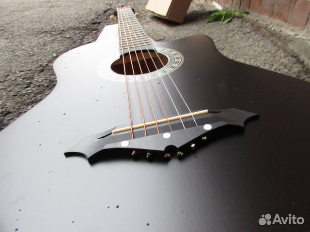 Гитара классическая