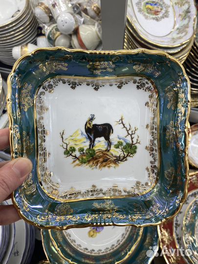Сервизы, салатники,тарелки,тортницы царская охота