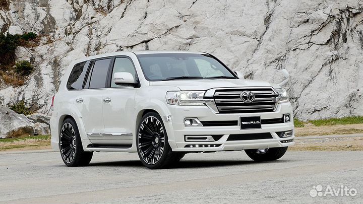 Toyota Land Cruiser 200 2016+ Обвес Wald N8MG7