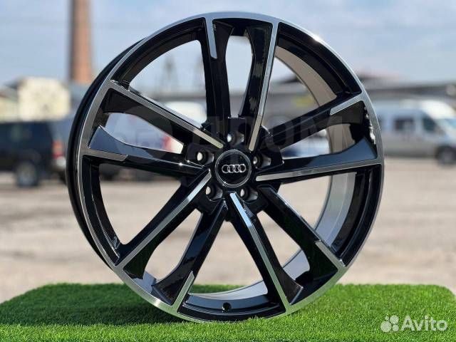 Диск литой Replica audi R20 5x112