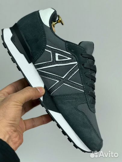 Кроссовки Armani