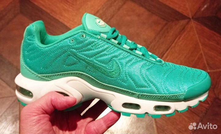 Кроссовки nike air max tn plus