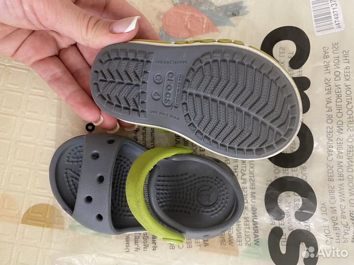 Сандали crocs c4