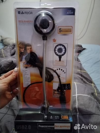 Веб камера с микрофоном