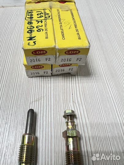 Свеча накала Ford