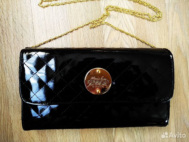 Клатч черный на цепочке