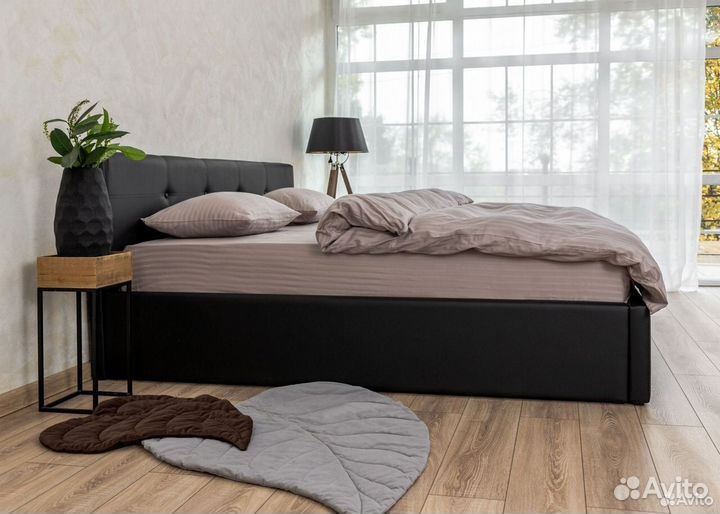 Кровать с матрасом 200х200 Роза черная